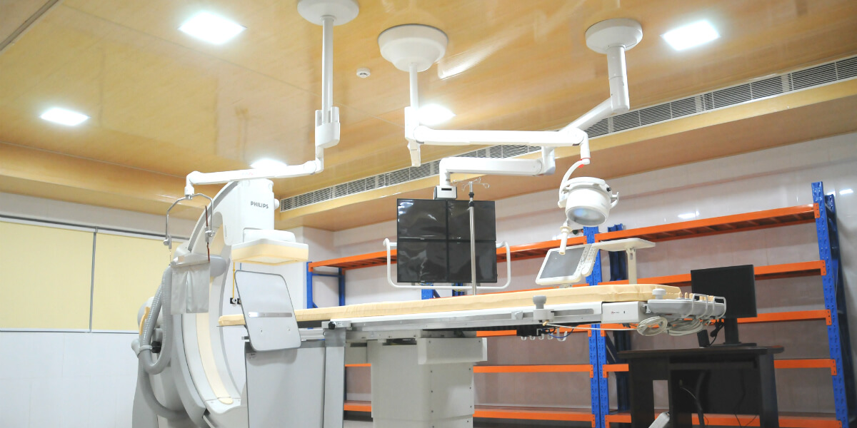 multipanel lighting for medical exam room